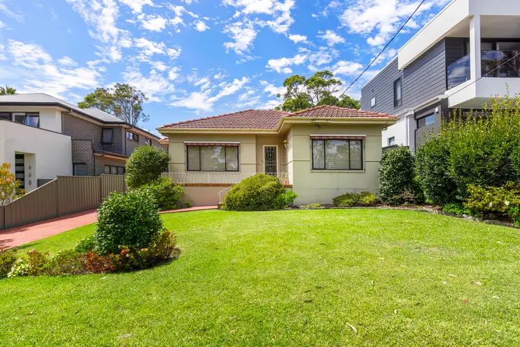 52 Taren Road, Caringbah South NSW 2229