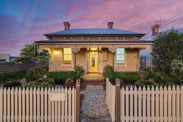 207 Cobden Street, Mount Pleasant VIC 3350