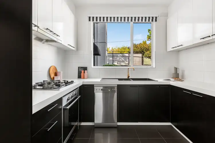 Sixth view of Homely apartment listing, 1/28 Elgin Avenue, Armadale VIC 3143