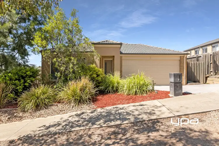9 Cannington Grove, Sunbury VIC 3429