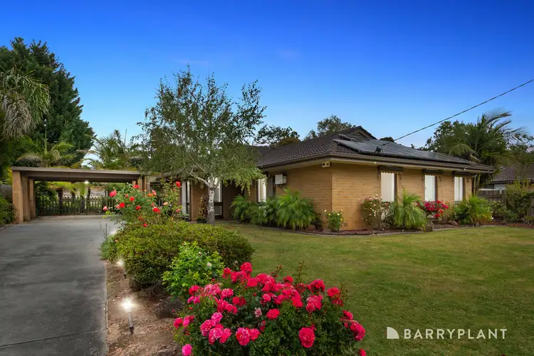 18 Stoneleigh Avenue, Boronia VIC 3155