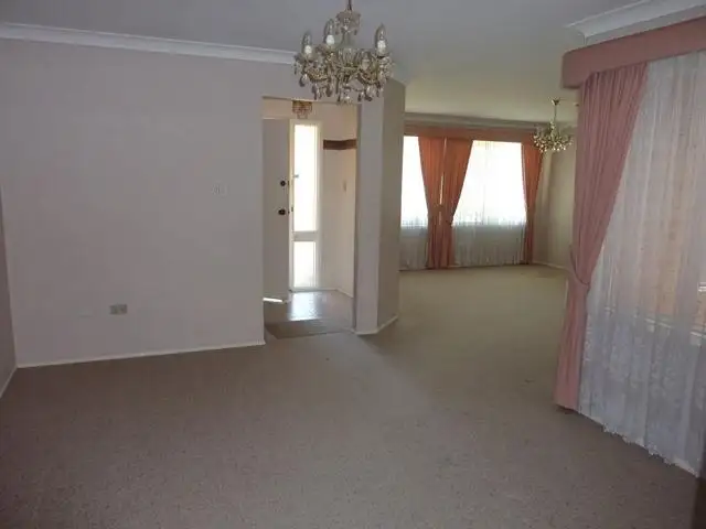 Fifth view of Homely house listing, 10 Cottonwood Court, Mardi NSW 2259