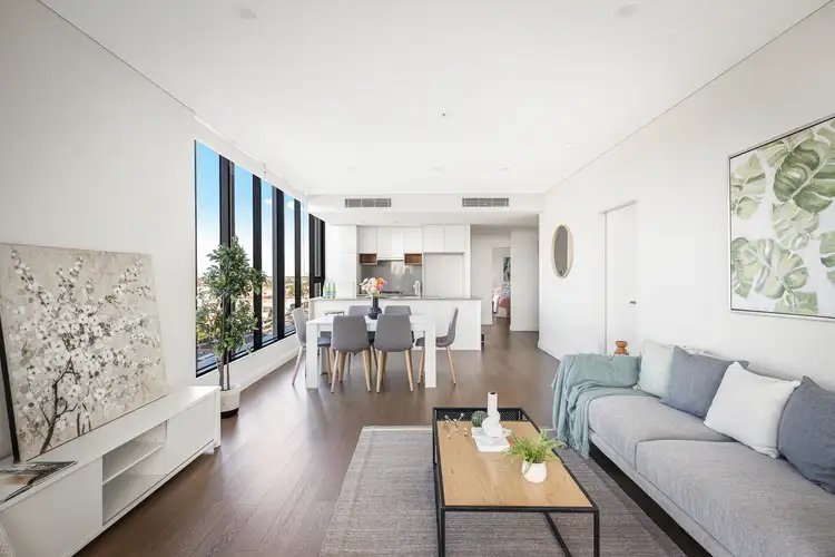 902/28 Cowper Street