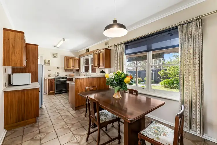Fifth view of Homely house listing, 10 Kanangra Road, Seaview Downs SA 5049