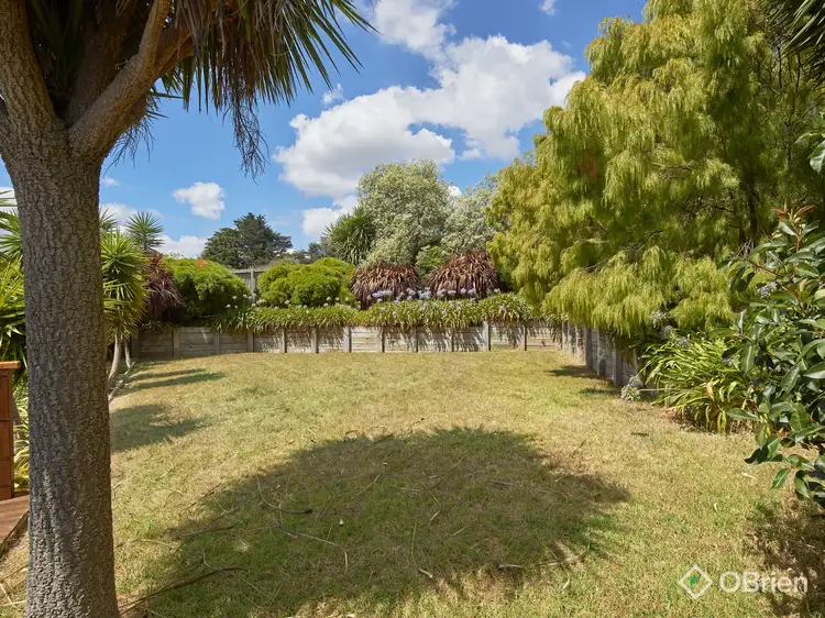 Sixth view of Homely house listing, 10 Orion Court, Warragul VIC 3820