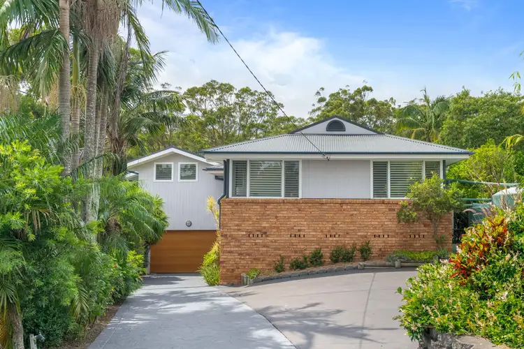 Main view of Homely house listing, 2 Hopkin Place, Saratoga NSW 2251