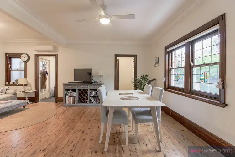 4/19 Upper Gilbert Street