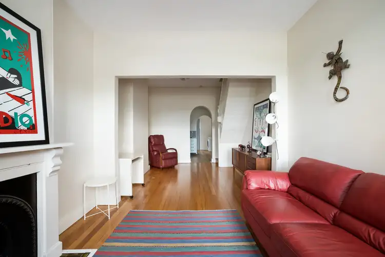 7 Council Street, St Peters NSW 2044