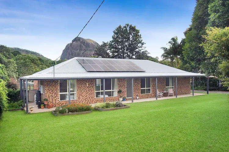 40 Parkview Road, Glass House Mountains QLD 4518