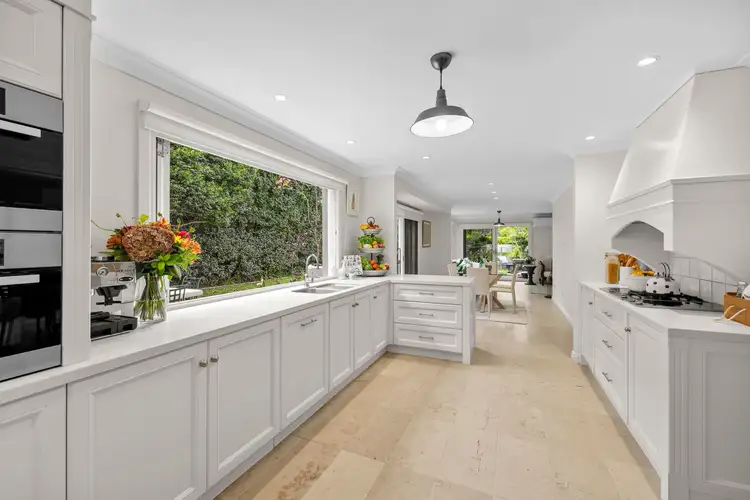18 Page Avenue, Wahroonga NSW 2076