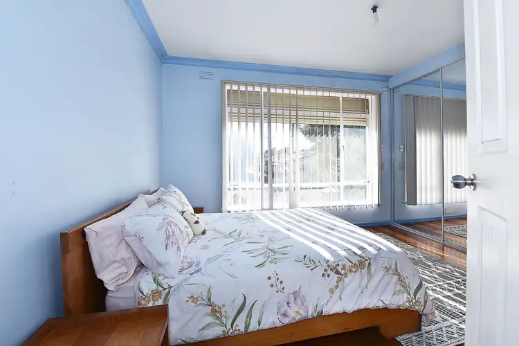 Fifth view of Homely house listing, 15 McFadzean Avenue, Reservoir VIC 3073