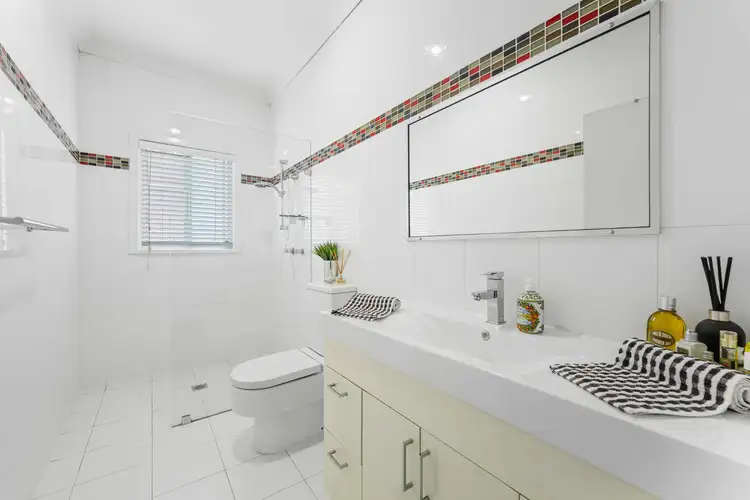 Sixth view of Homely house listing, 10 Bradshaw Avenue, Moorebank NSW 2170