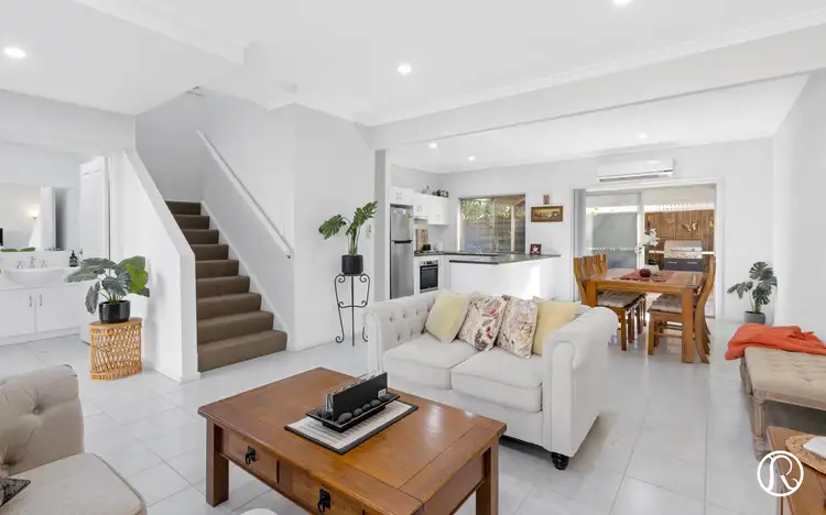 2/5-7 Rosette Avenue, Para Hills West SA 5096