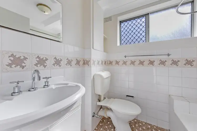 Fourth view of Homely unit listing, 4/96 Station Street, West Ryde NSW 2114