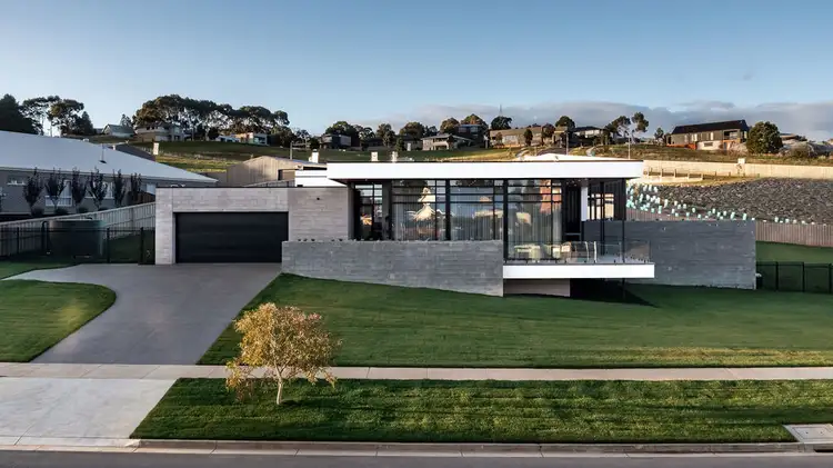 32 Gala Close, Brown Hill VIC 3350