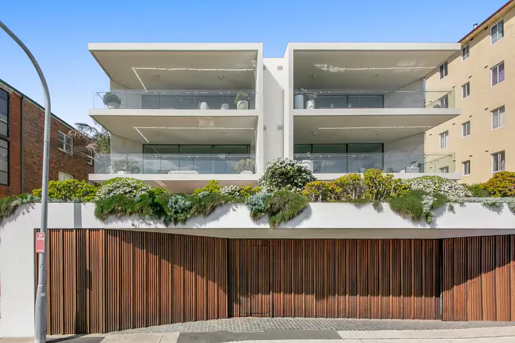 Main view of Homely unit listing, 2/160 Ramsgate Avenue, Bondi Beach NSW 2026
