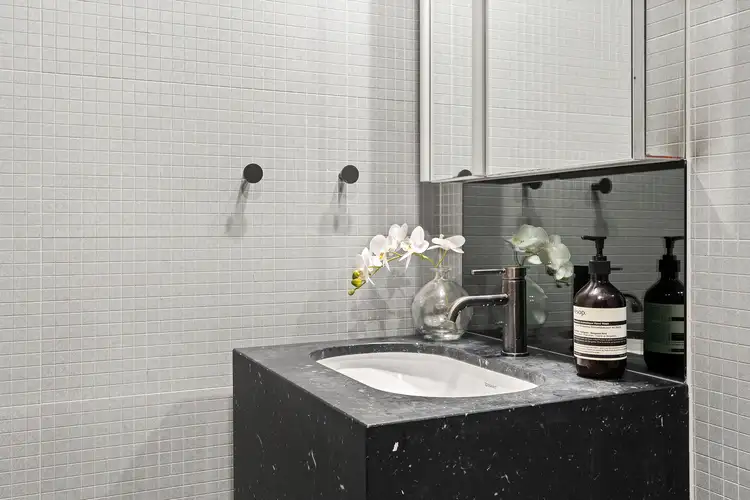 Fifth view of Homely studio listing, 208/226 Victoria Street, Potts Point NSW 2011