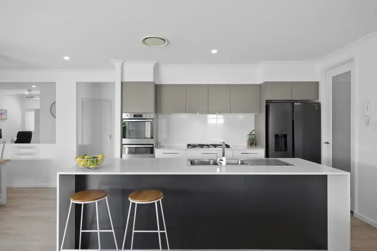 Sixth view of Homely house listing, 22 Pandanus Circuit, Bolwarra NSW 2320