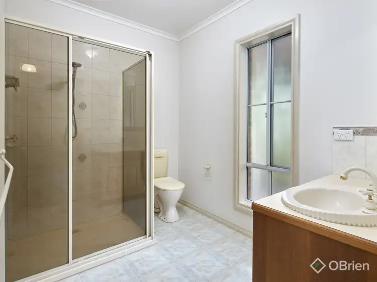 Sixth view of Homely house listing, 3 Pepperell Drive, Drouin VIC 3818