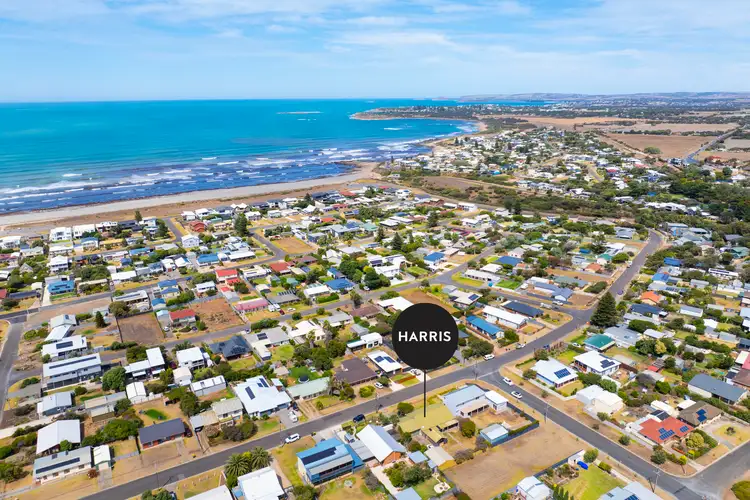 62 Padman Crescent