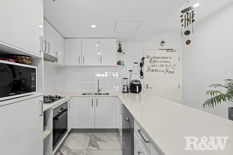 808/70-74 Carl Street, Woolloongabba QLD 4102