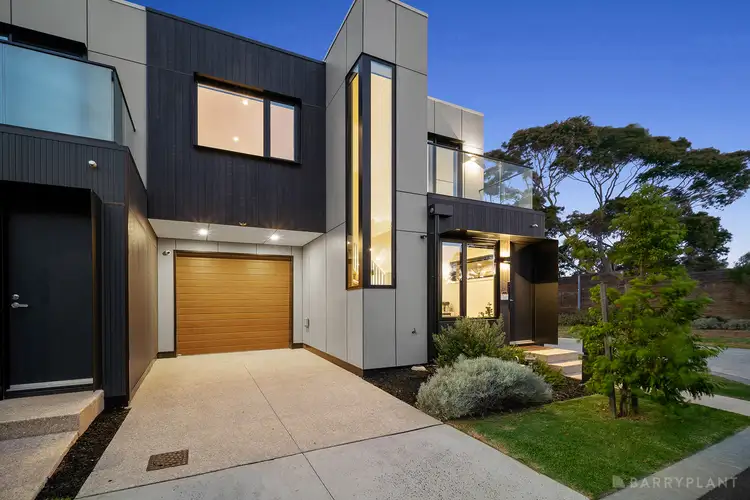 17 Rosevae Crescent, Keysborough VIC 3173