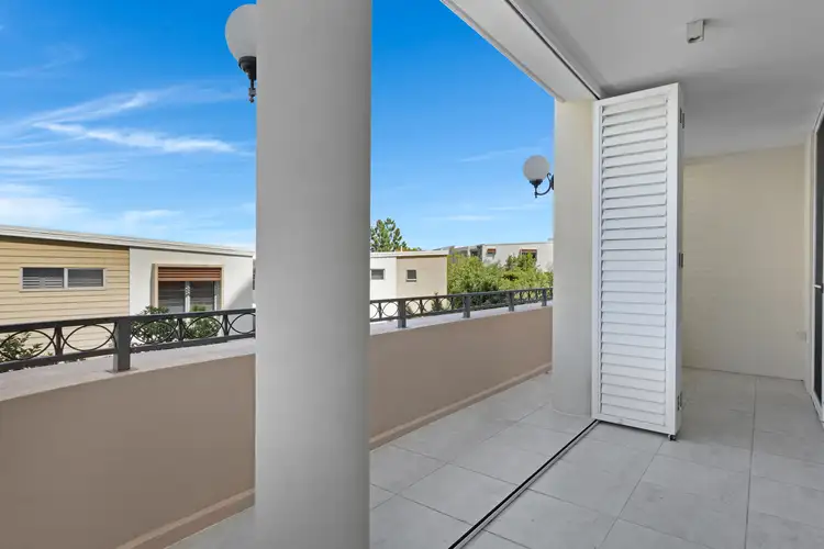 Fourth view of Homely unit listing, 3042/3029 The Boulevard, Carrara QLD 4211