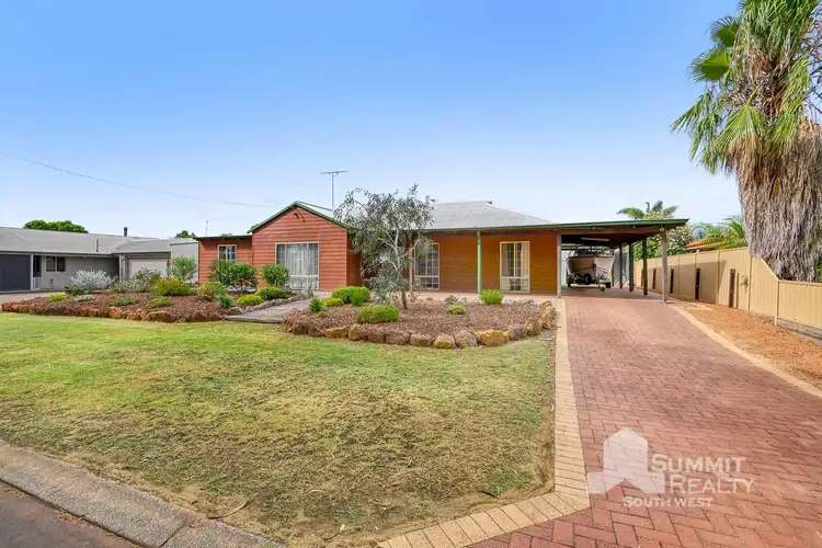14 Hutchinson Road, Burekup WA 6227