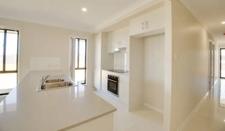 Third view of Homely semi-detached listing, 1/7 Bulloo Crescent, Brassall QLD 4305