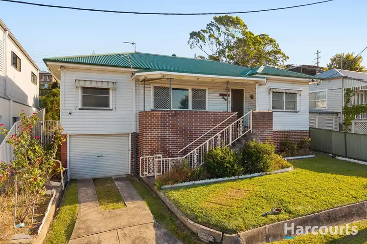 1 Owen Lane, New Lambton NSW 2305