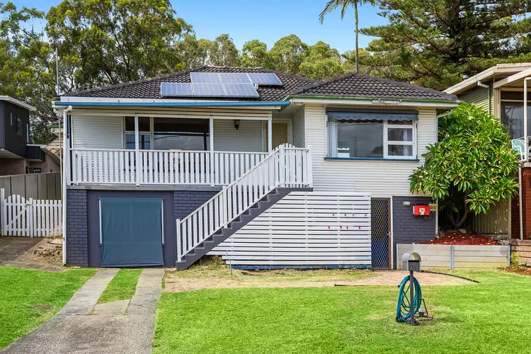 124 Lake Entrance Road, Oak Flats NSW 2529