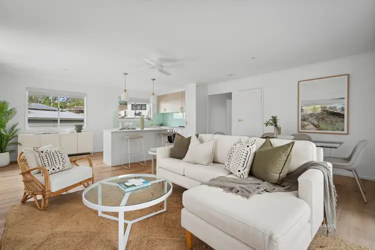 19 Val Crescent, Noosaville QLD 4566