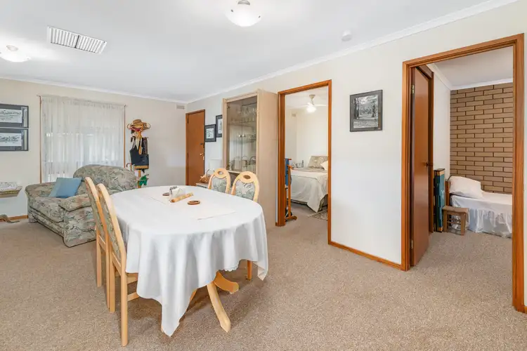 Sixth view of Homely unit listing, 2/76 Riverside Avenue, Mildura VIC 3500