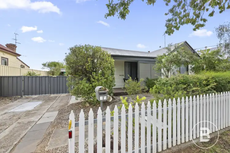 15 Argyle Road, Maryborough VIC 3465