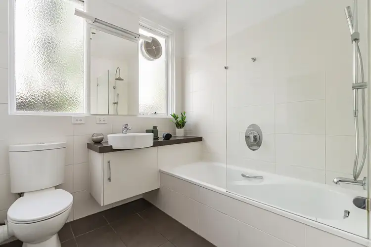 Fifth view of Homely apartment listing, 8/7 The Avenue, Prahran VIC 3181