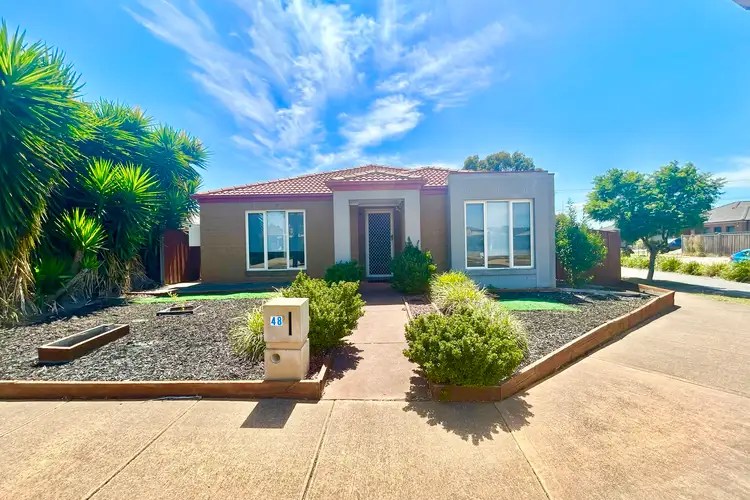 48 Fantail Crescent, Williams Landing VIC 3027