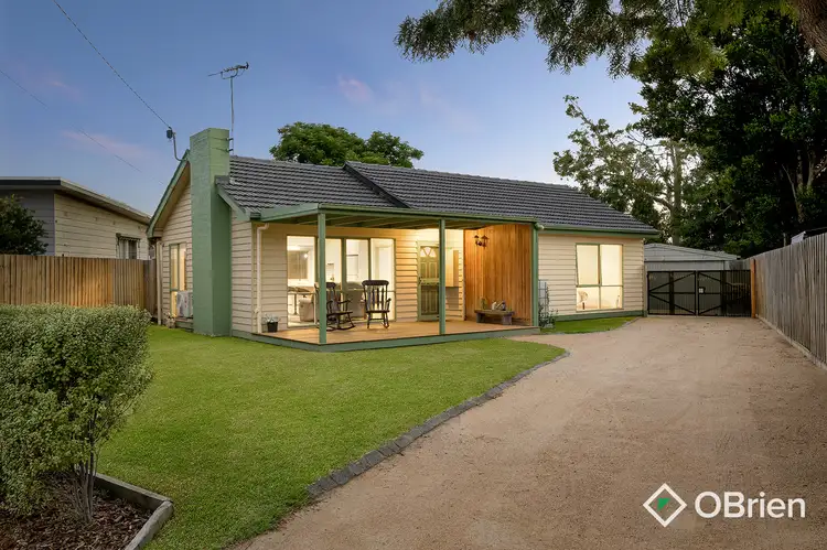 Main view of Homely house listing, 8 Wykeham Court, Frankston VIC 3199