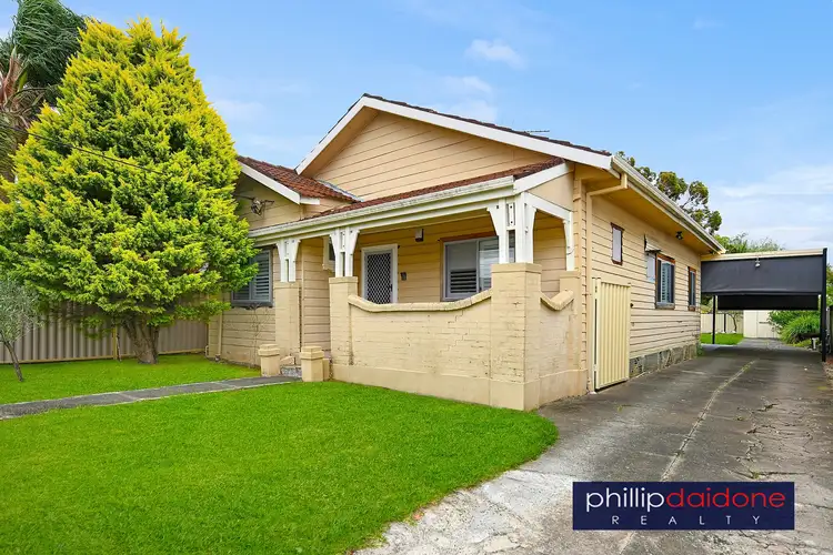7 Norval Street