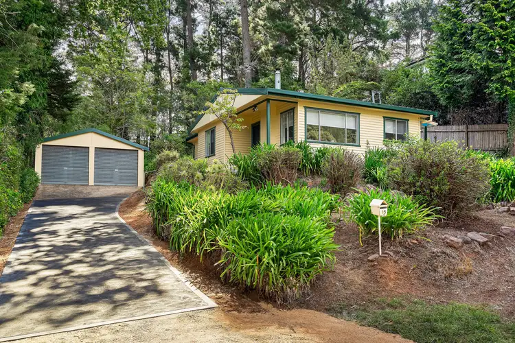 15 Holmes Street, Leura NSW 2780