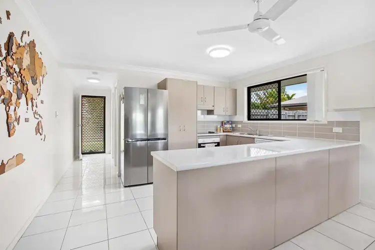Third view of Homely house listing, 1/103 Bottlebrush Drive, Lammermoor QLD 4703