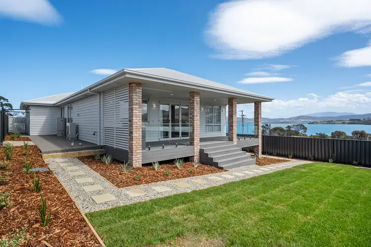 3 Oakmont Road, Midway Point TAS 7171