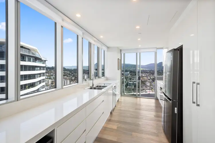 Third view of Homely apartment listing, 1801/10-18 Regent Street, Wollongong NSW 2500