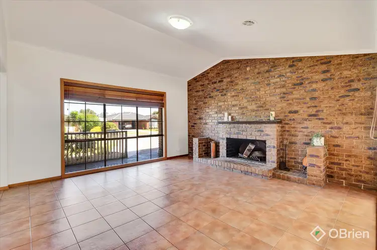 Third view of Homely house listing, 4 Simon Court, Brookfield VIC 3338