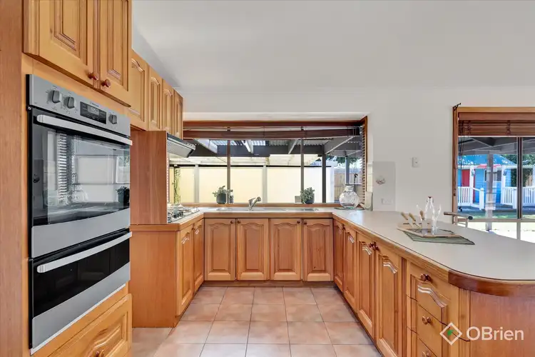 Sixth view of Homely house listing, 4 Simon Court, Brookfield VIC 3338