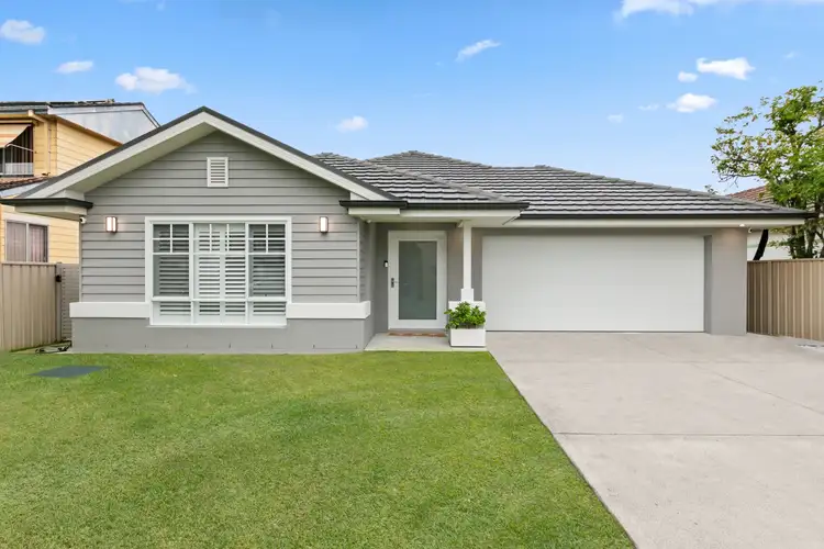 34 McEvoy Avenue, Umina Beach NSW 2257