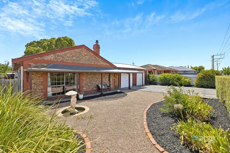 111 Quinliven Road, Port Willunga SA 5173