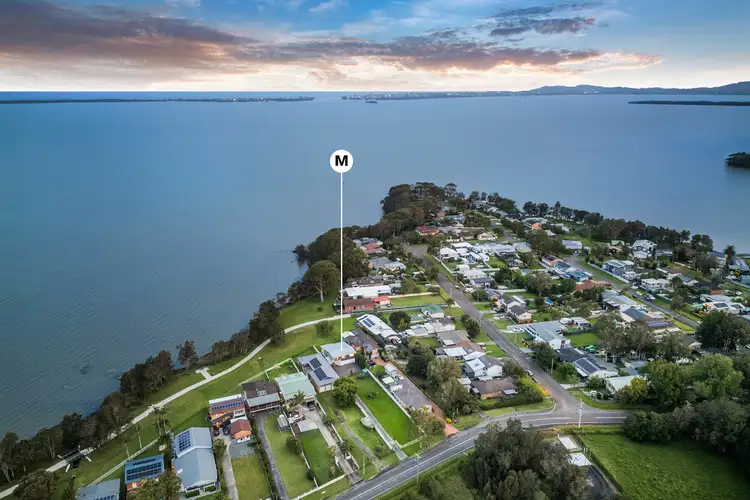 484 Tuggerawong Road
