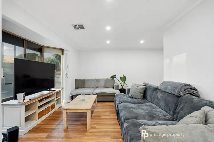 Fourth view of Homely house listing, 16 Gradient Way, Beldon WA 6027