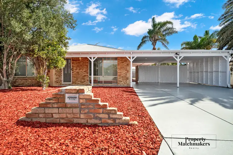 3 Elmwood Court