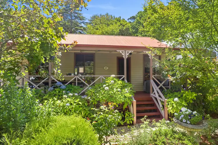 27 Central Springs Road, Daylesford VIC 3460